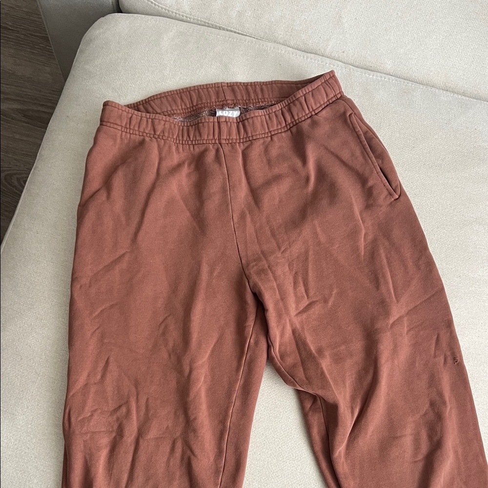 TNA cozy fleece sweatpants
